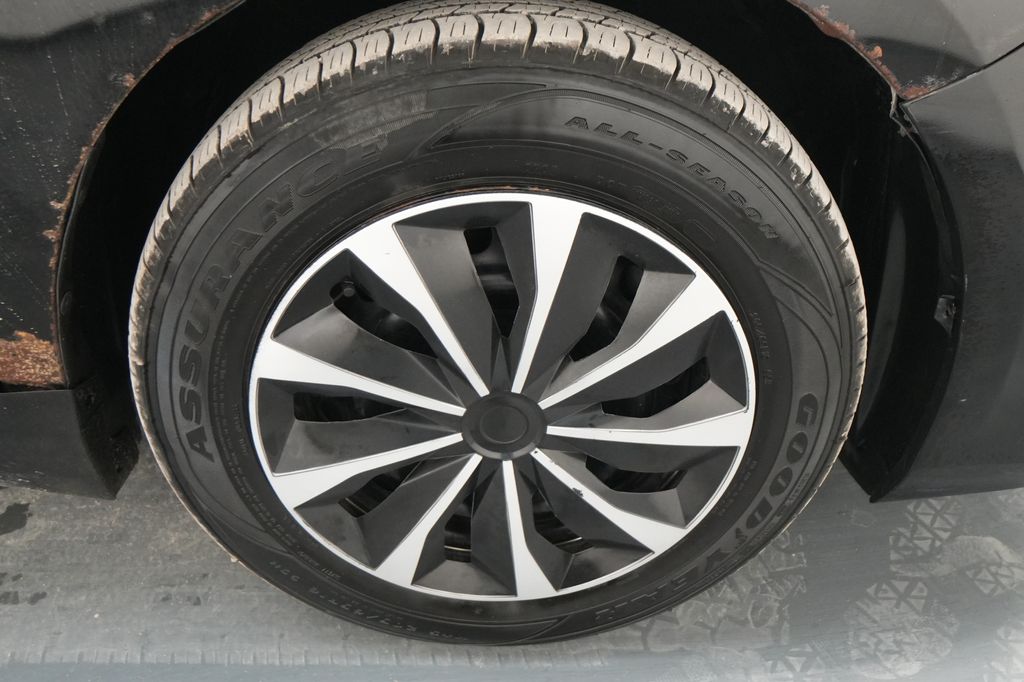 2017 Toyota Camry Hybrid