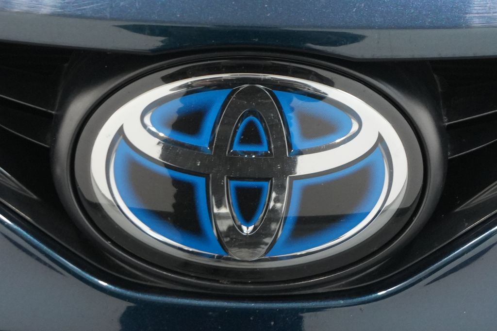 2021 Toyota Camry Hybrid