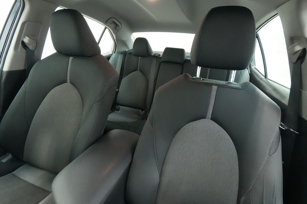 2021 Toyota Camry Hybrid