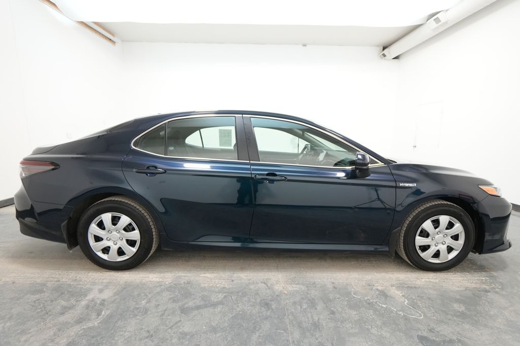 2021 Toyota Camry Hybrid