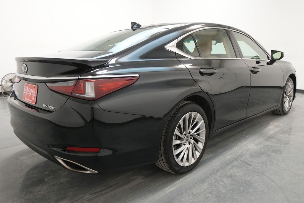 2023 Lexus ES
