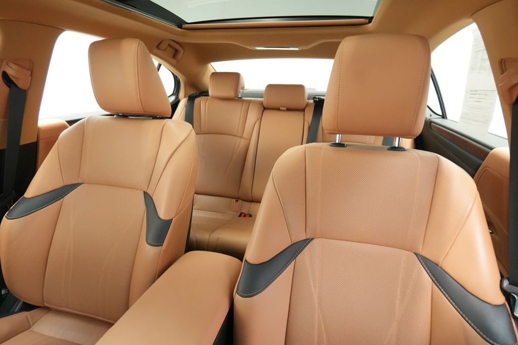 2023 Lexus ES