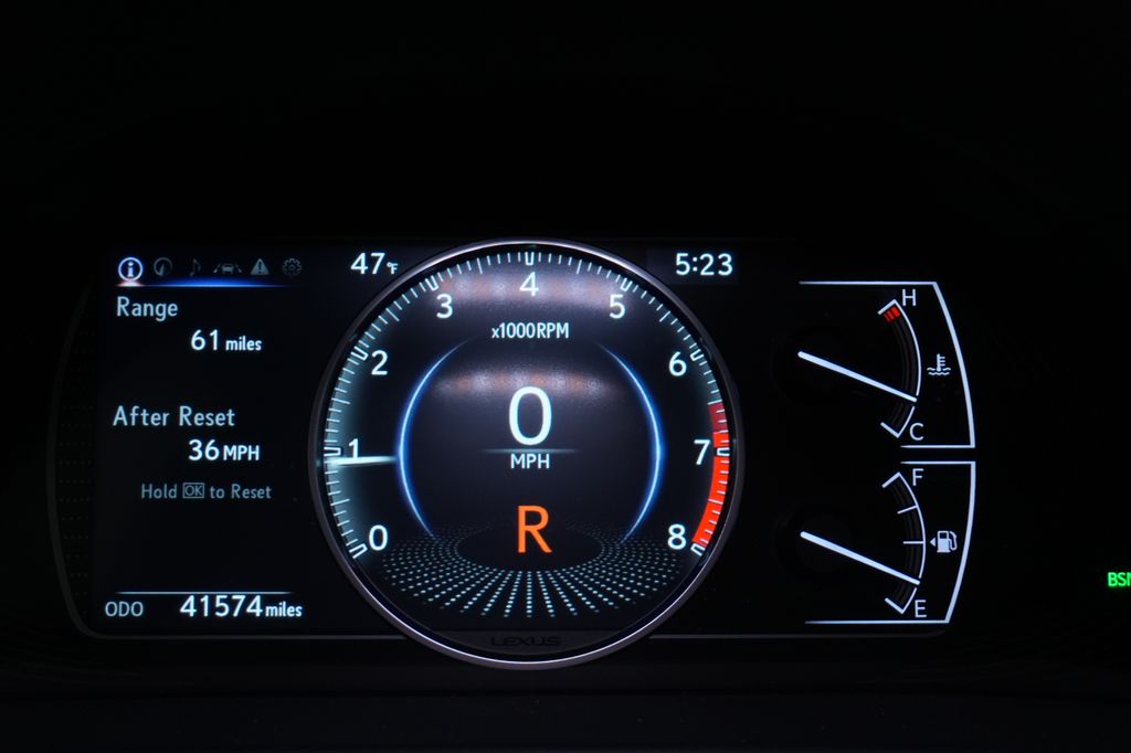 2023 Lexus ES