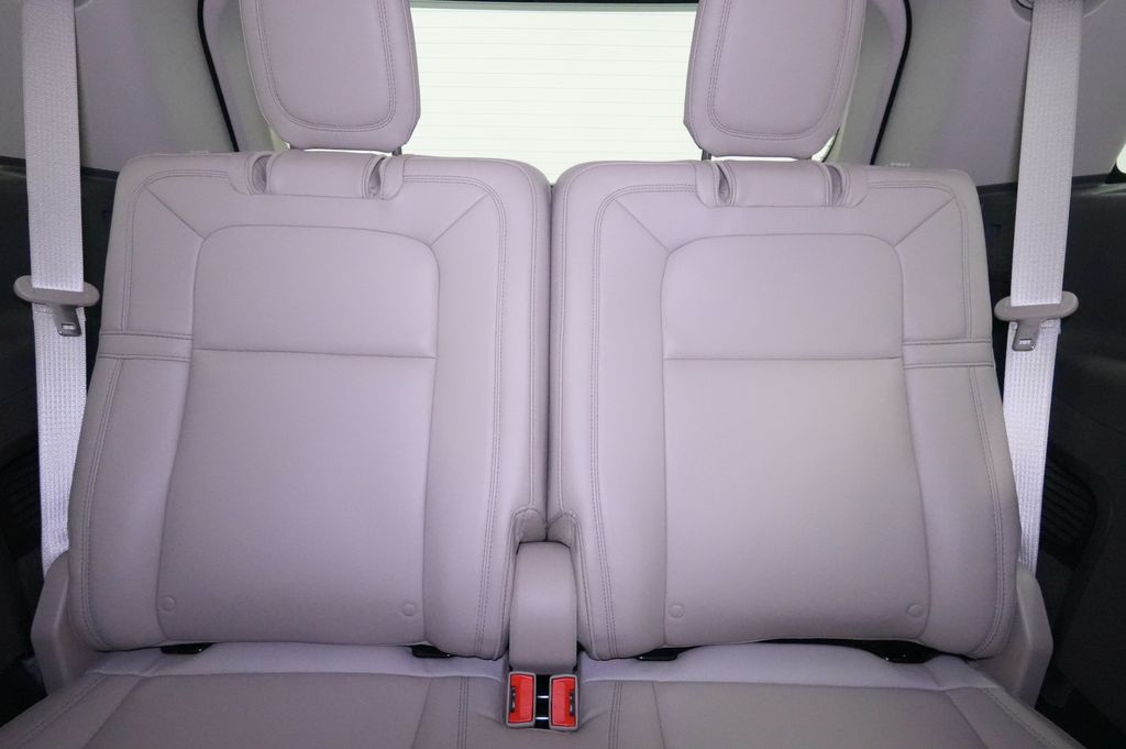 2020 Lincoln Aviator