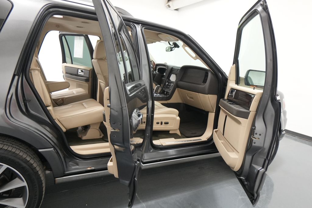 2017 Lincoln Navigator