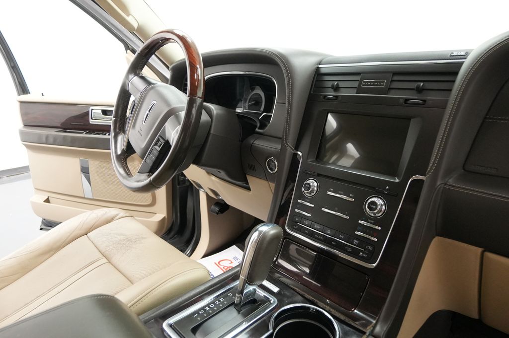 2017 Lincoln Navigator