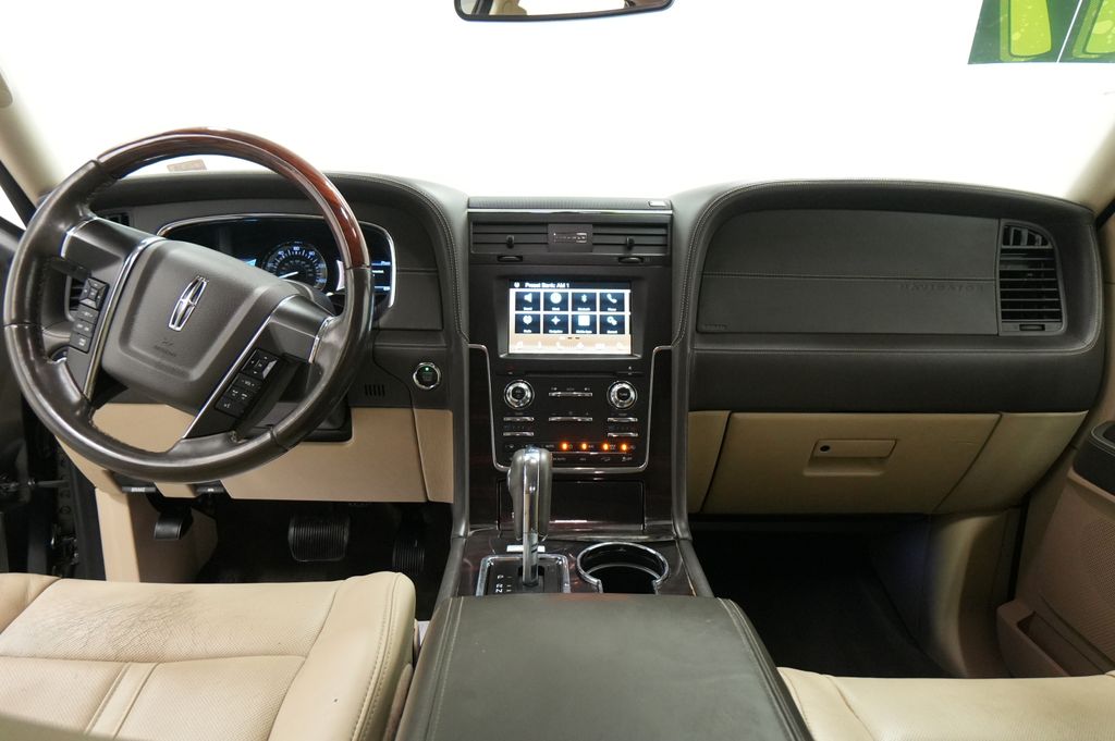 2017 Lincoln Navigator