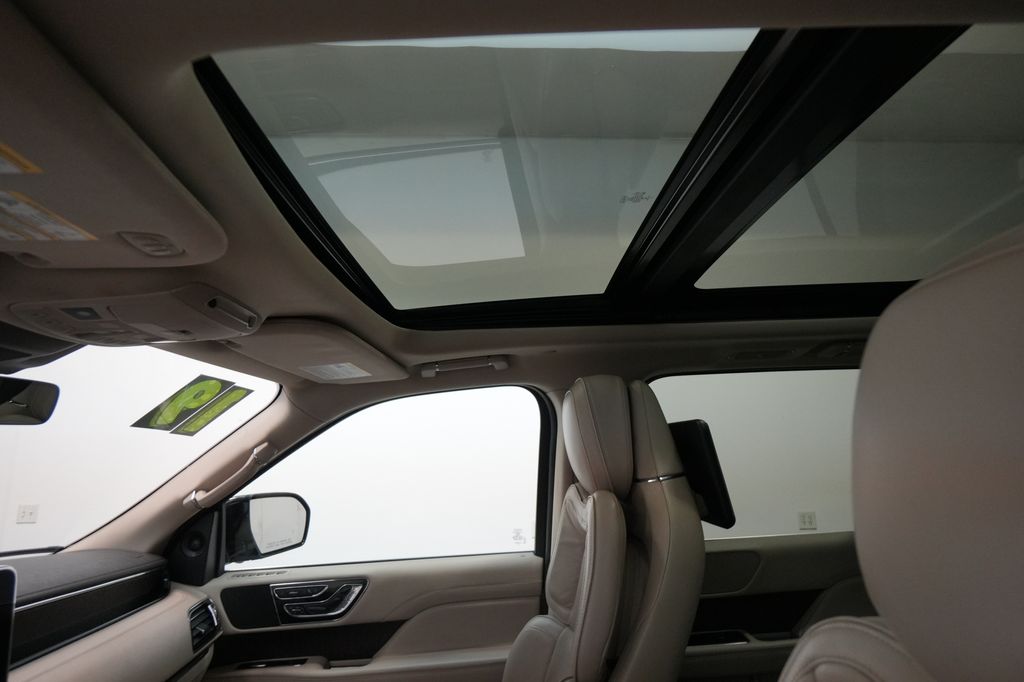 2019 Lincoln Navigator L