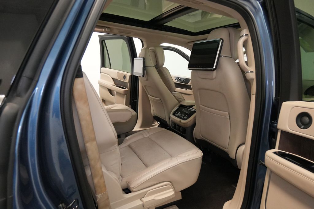 2019 Lincoln Navigator L