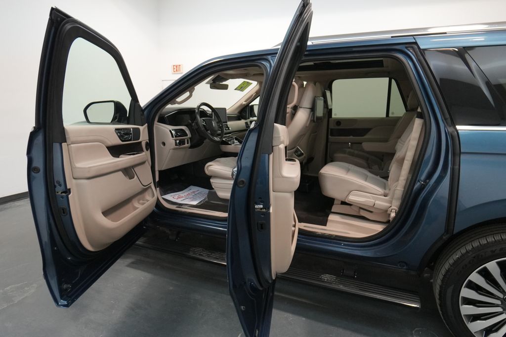 2019 Lincoln Navigator L