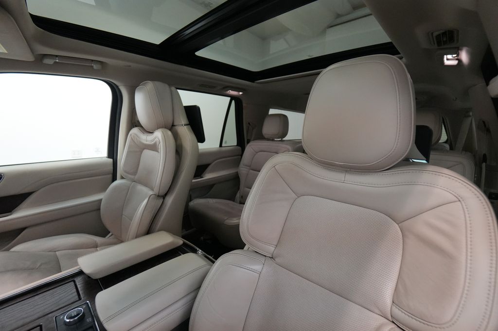 2019 Lincoln Navigator L