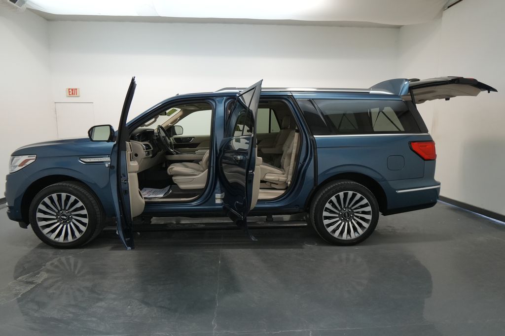 2019 Lincoln Navigator L