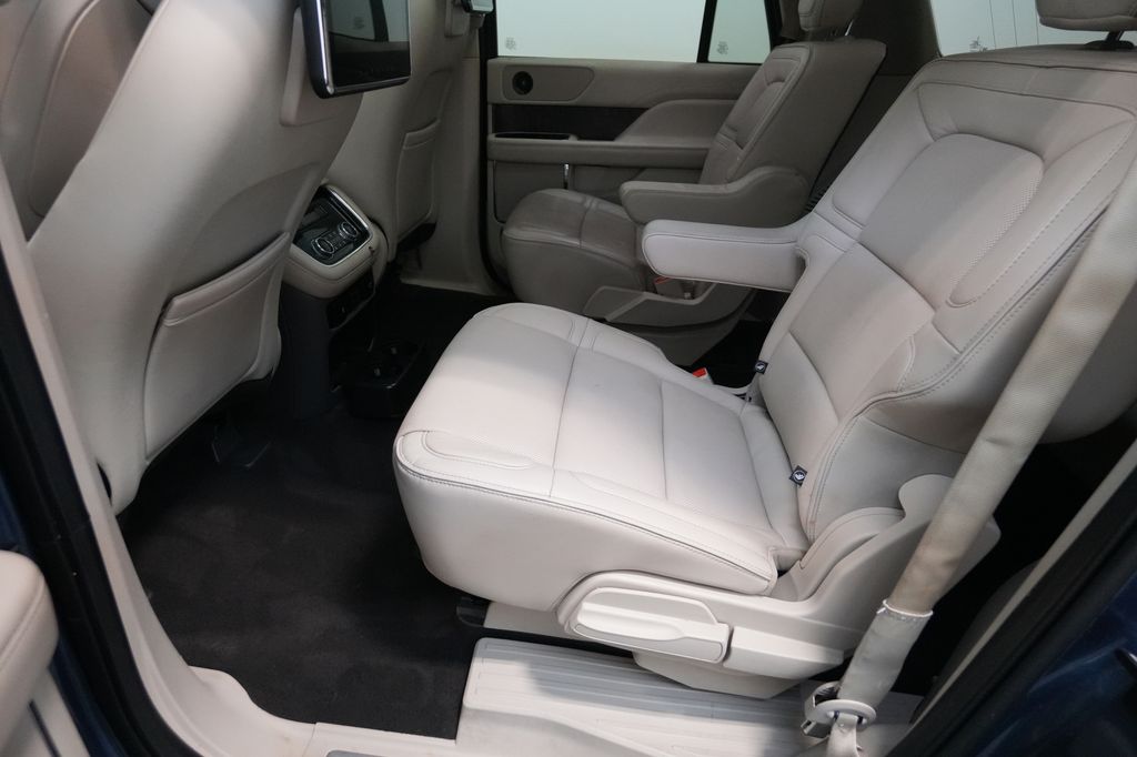 2019 Lincoln Navigator L