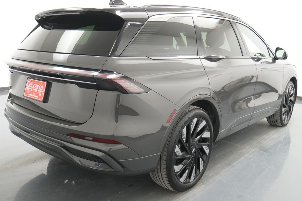 2024 Lincoln Nautilus