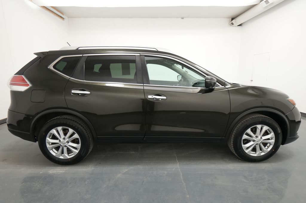 2016 Nissan Rogue SV - Photo 10