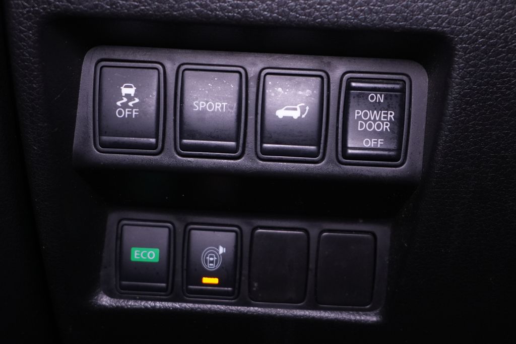 2016 Nissan Rogue SV - Photo 39