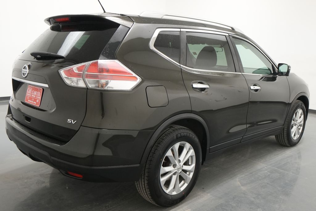 2016 Nissan Rogue SV - Photo 9