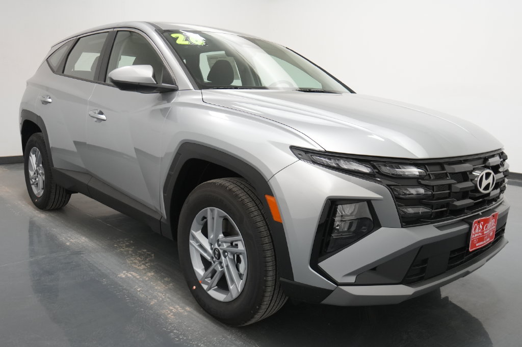 New 2026 Hyundai Tucson SE SUVs