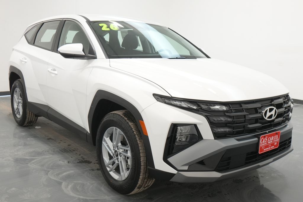 New 2026 Hyundai Tucson SE