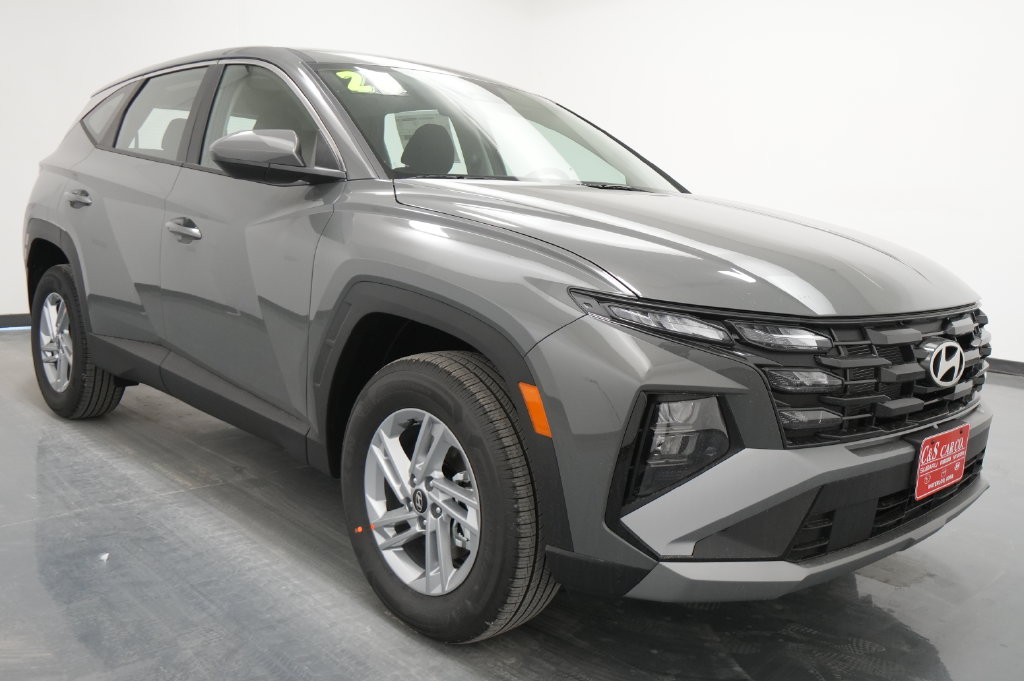 New 2026 Hyundai Tucson SE SUVs