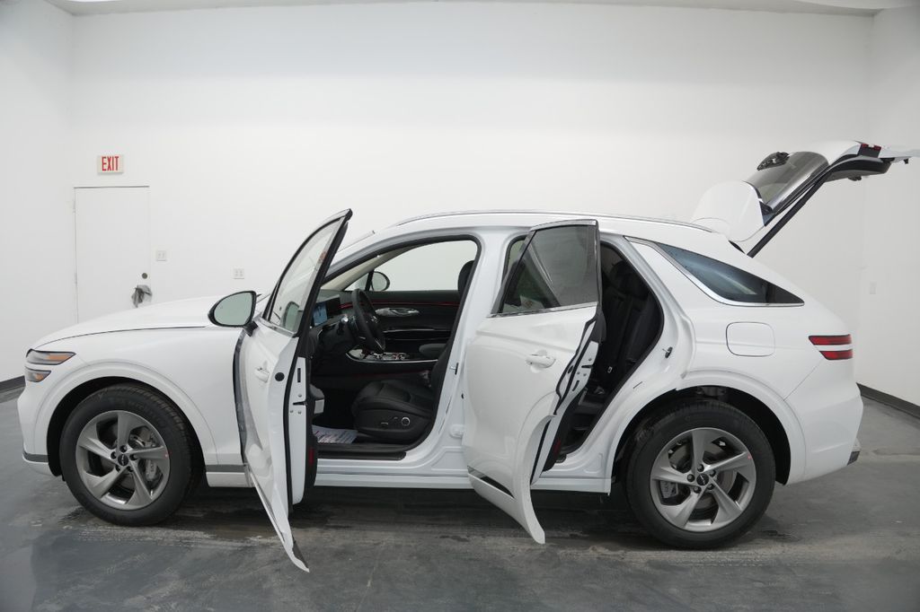 2026 Genesis GV70