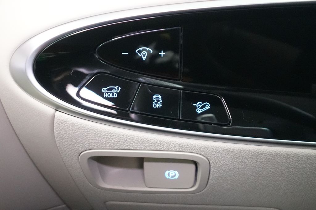 2026 Genesis GV70