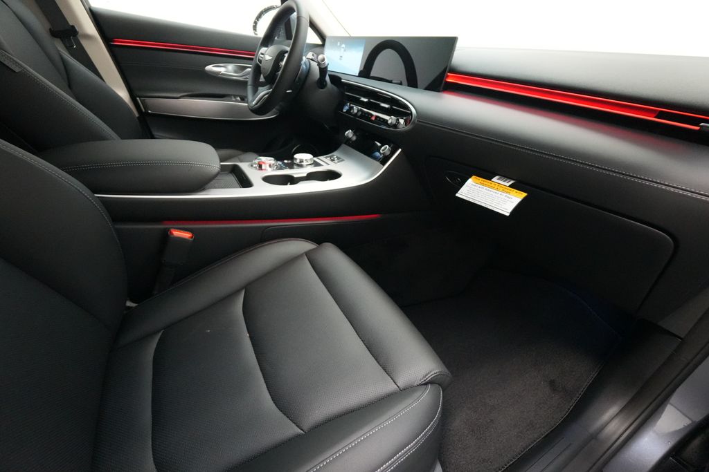 2026 Genesis GV70