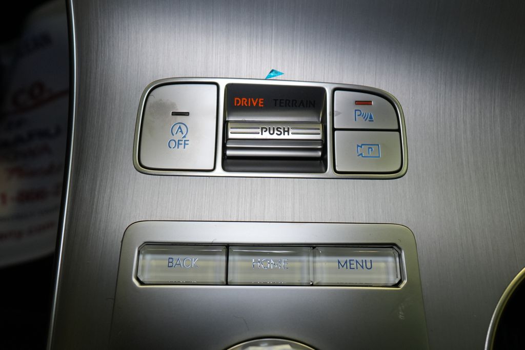 2026 Genesis GV70