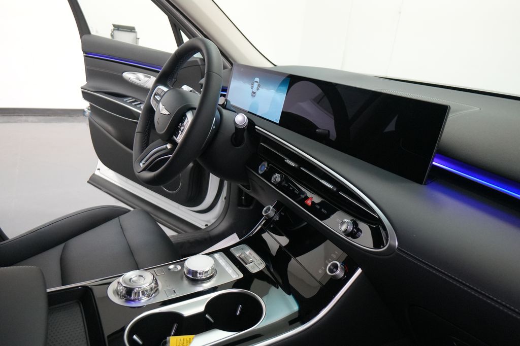 2026 Genesis GV70