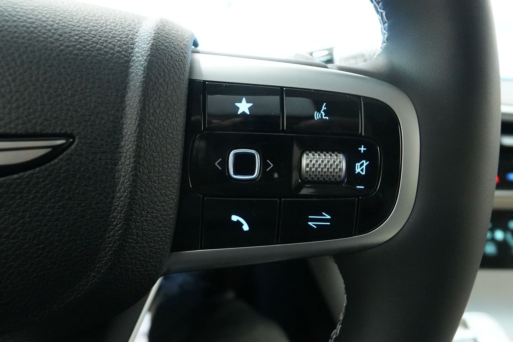 2026 Genesis GV70