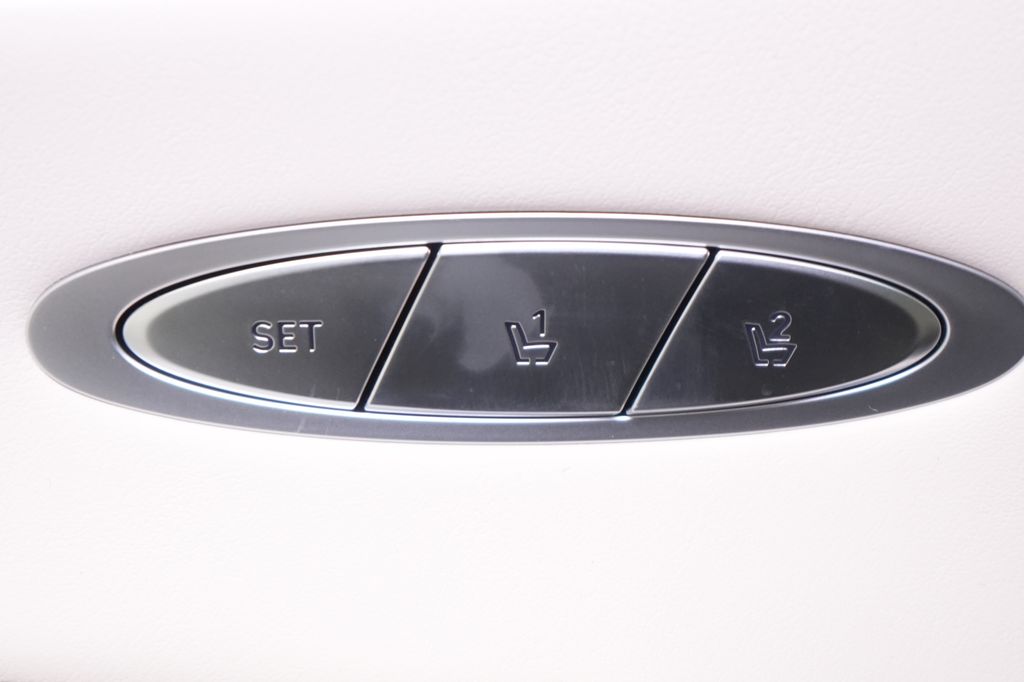2026 Genesis GV70