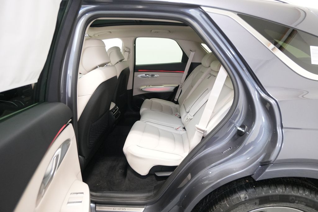 2026 Genesis GV70