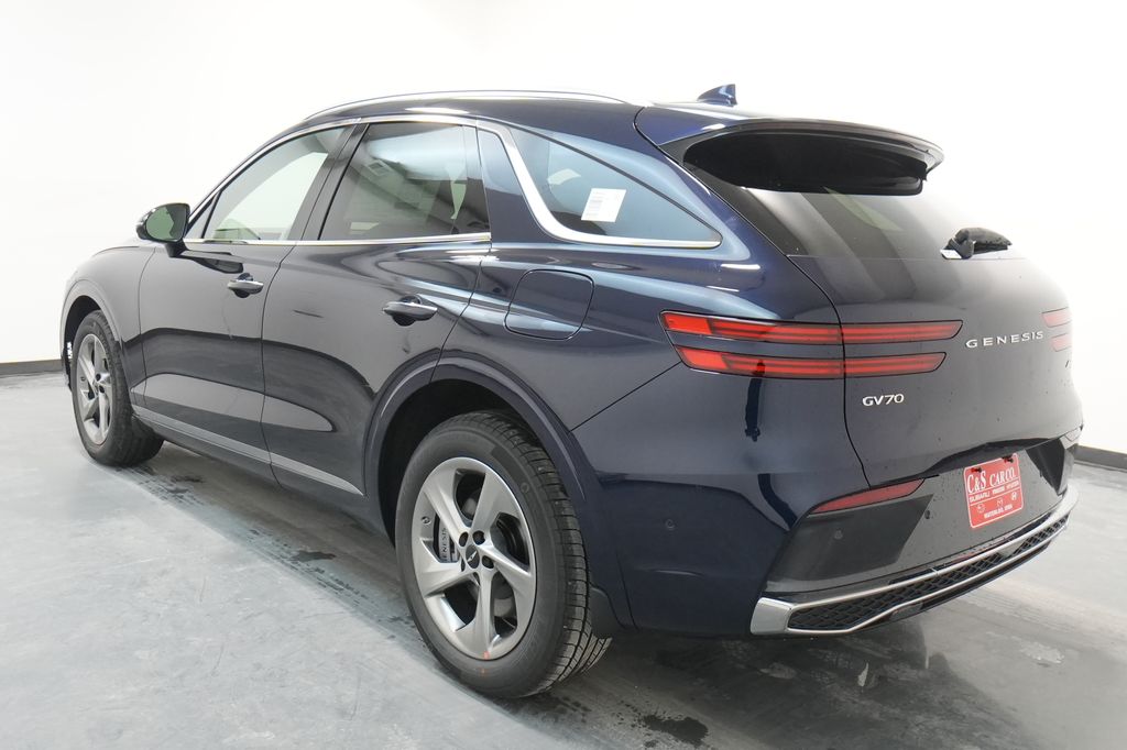 2026 Genesis GV70