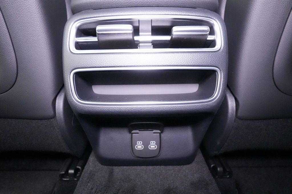 2026 Genesis GV70