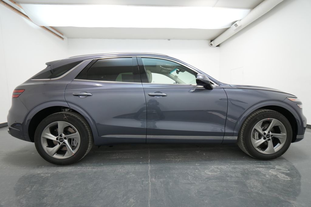 2026 Genesis GV70