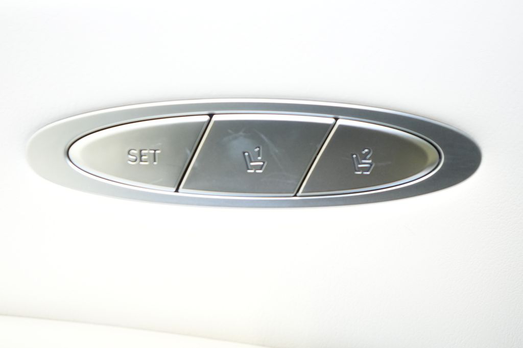 2026 Genesis GV70