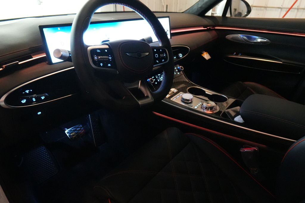 2026 Genesis GV70