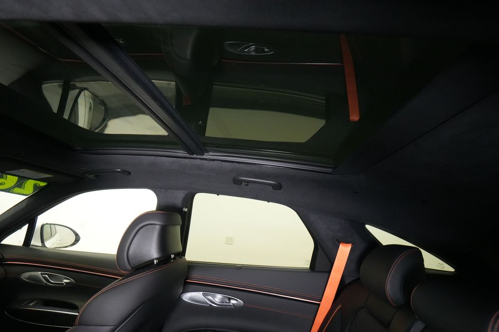 2026 Genesis GV70