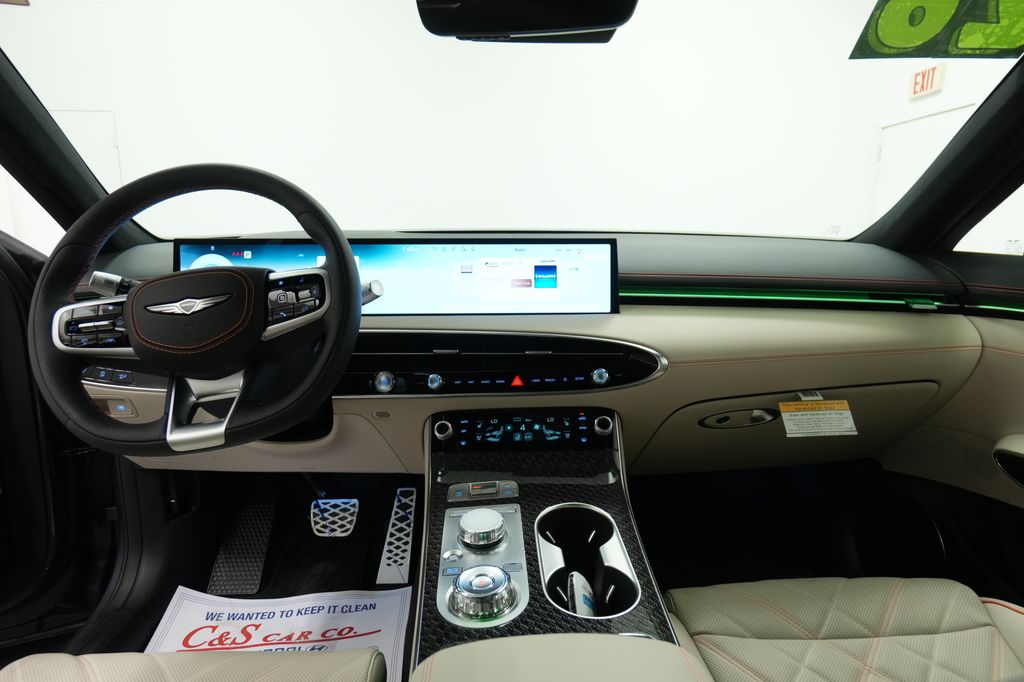 2026 Genesis GV70