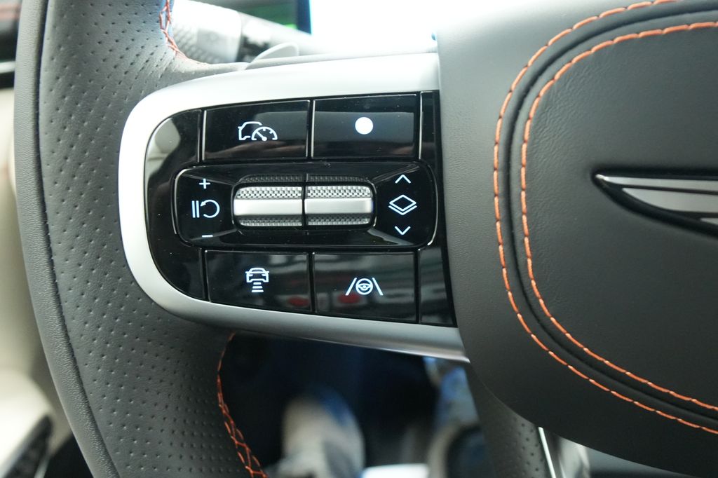2026 Genesis GV70