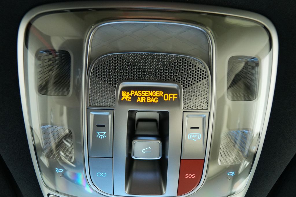 2026 Genesis GV70