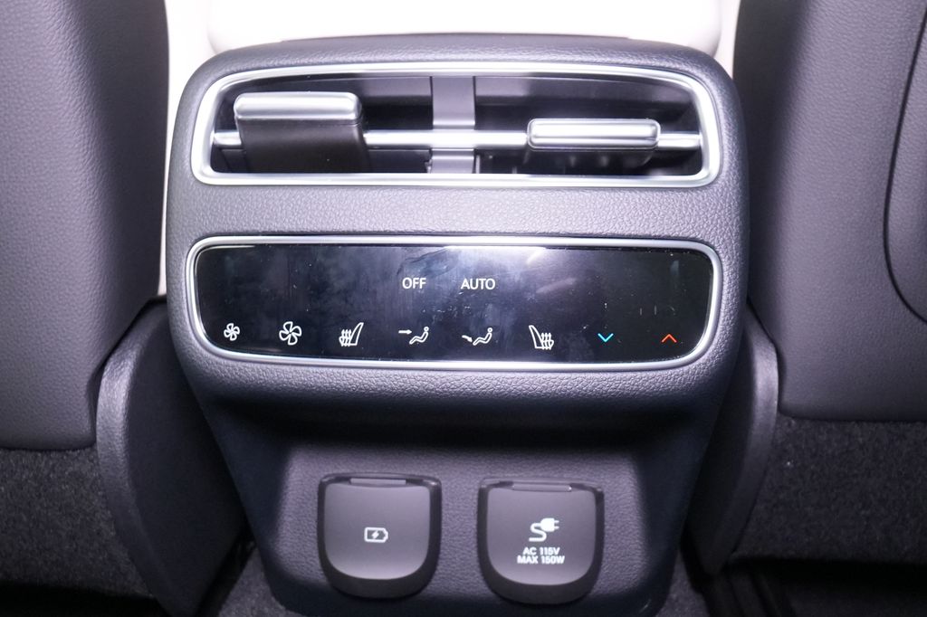 2026 Genesis GV70