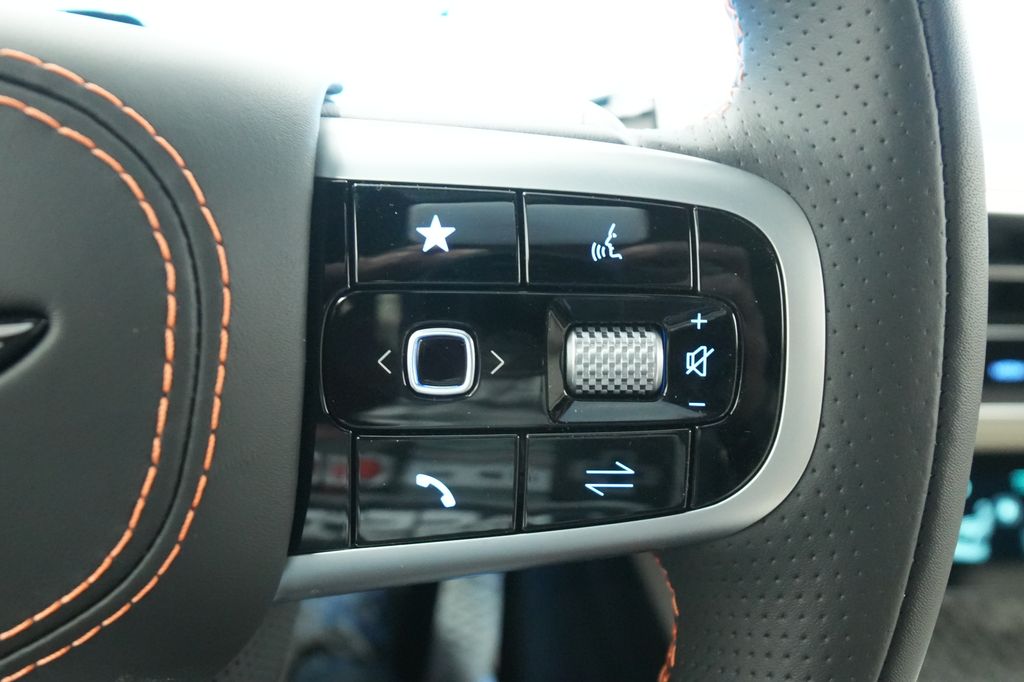 2026 Genesis GV70