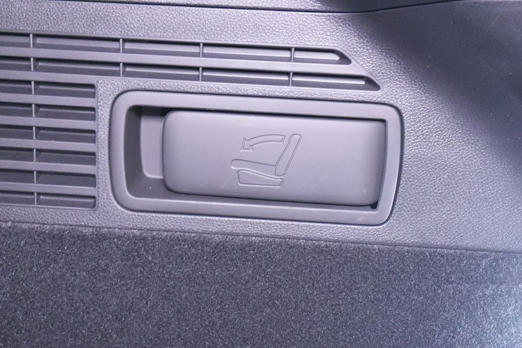 2026 Genesis GV70