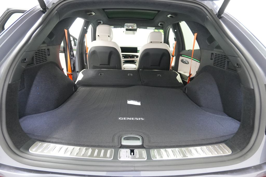2026 Genesis GV70