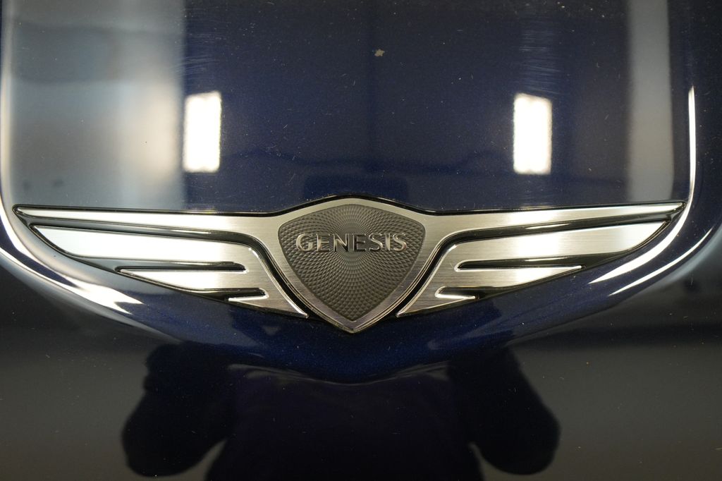 2026 Genesis GV70