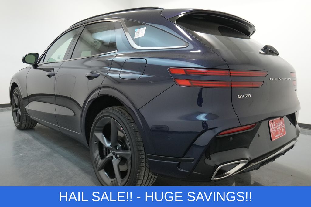 2026 Genesis GV70