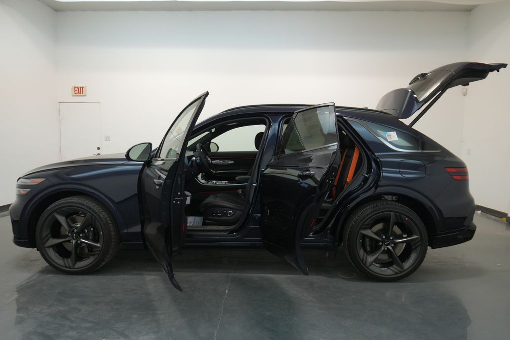 2026 Genesis GV70