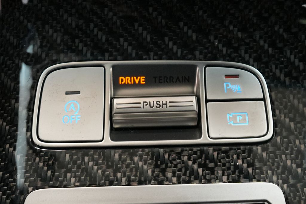 2026 Genesis GV70