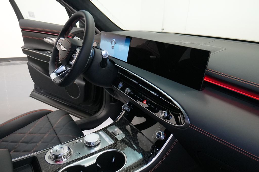 2026 Genesis GV70